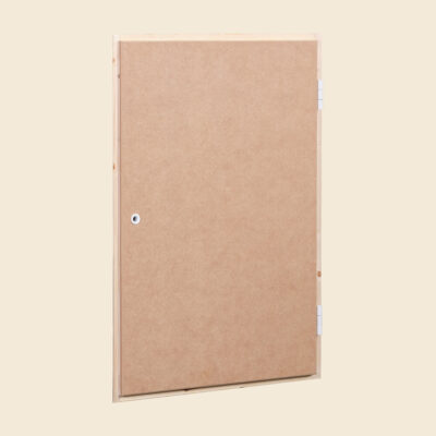 Vägglucka SAN 60, Stängd